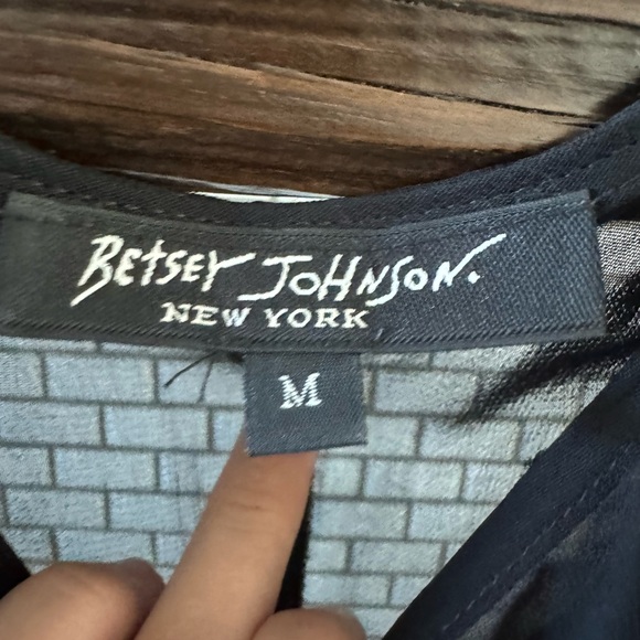 old Betsy Johnson dress - Picture 6 of 7